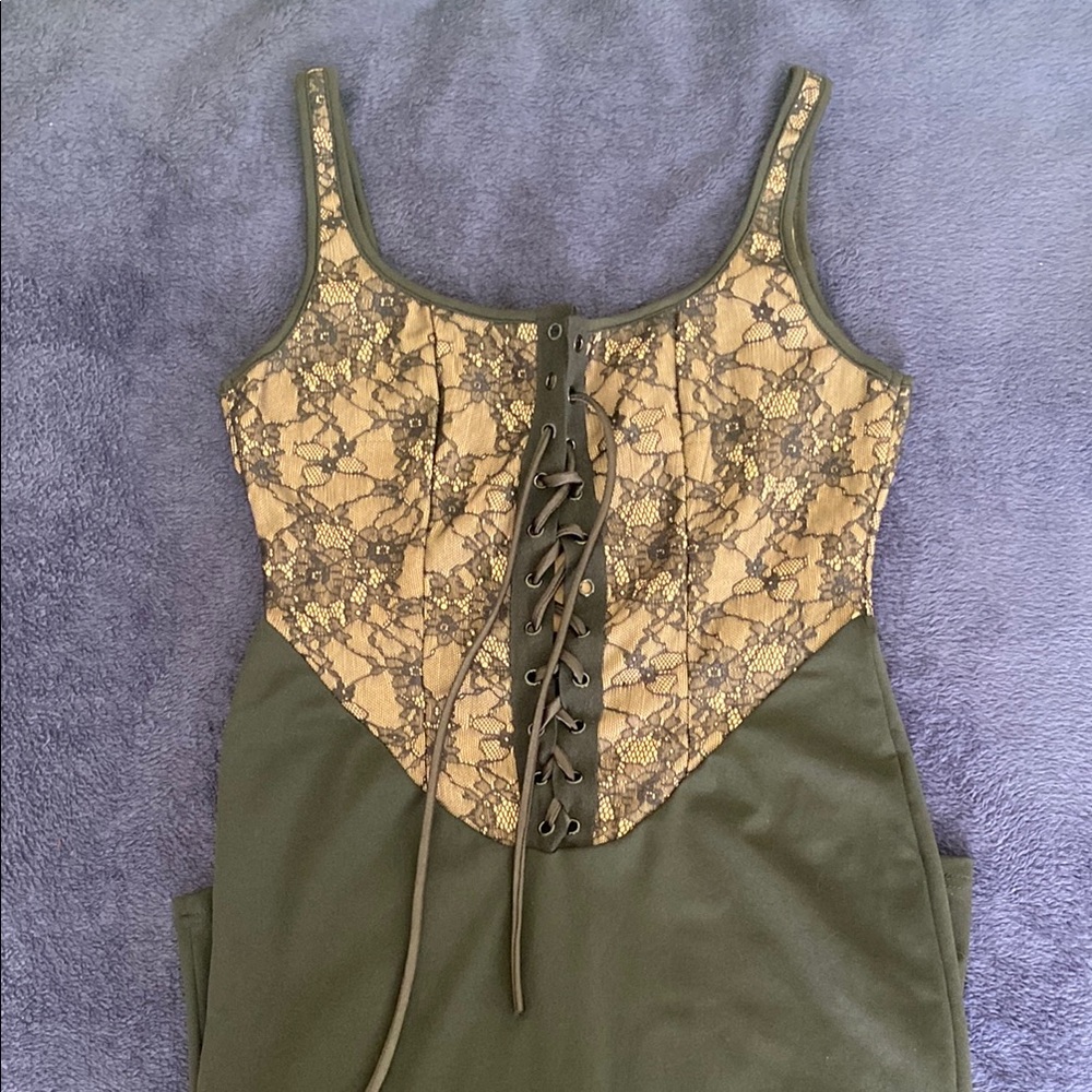 Commense Black and Cream Lace-Up Dress